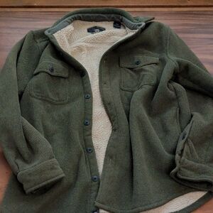 Freedom Foundry Men’s Sherpa Lined Shacket Tan & Dark Green Size M